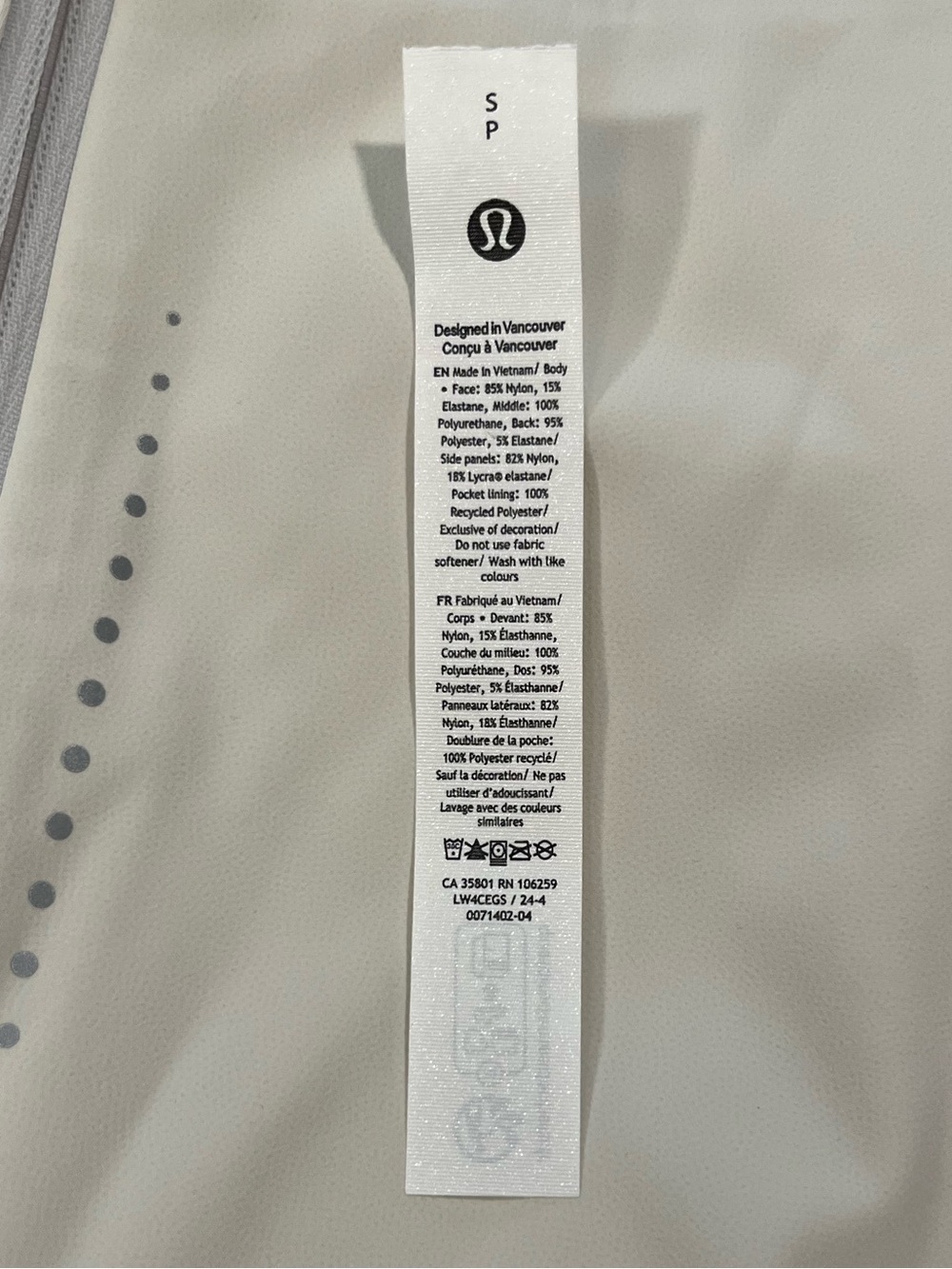 Lululemon Womens Cross Chill Performance Jacket in Bone - Picture 9 of 9